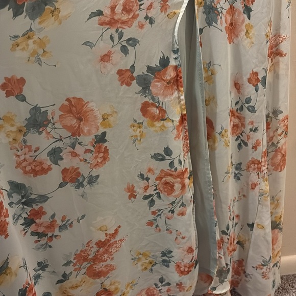 Baltic Born Pastel Floral Dress - maxi dress - front slit - flutter sleeve - med - Picture 4 of 7